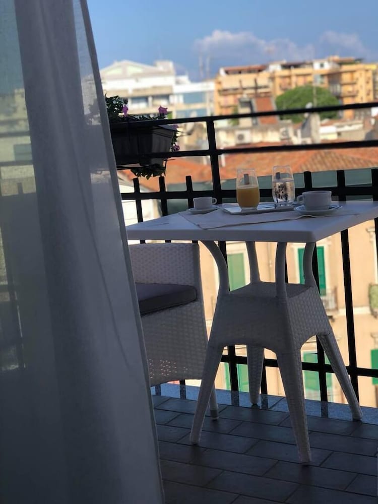 Фото Milazzo Inn AiMori