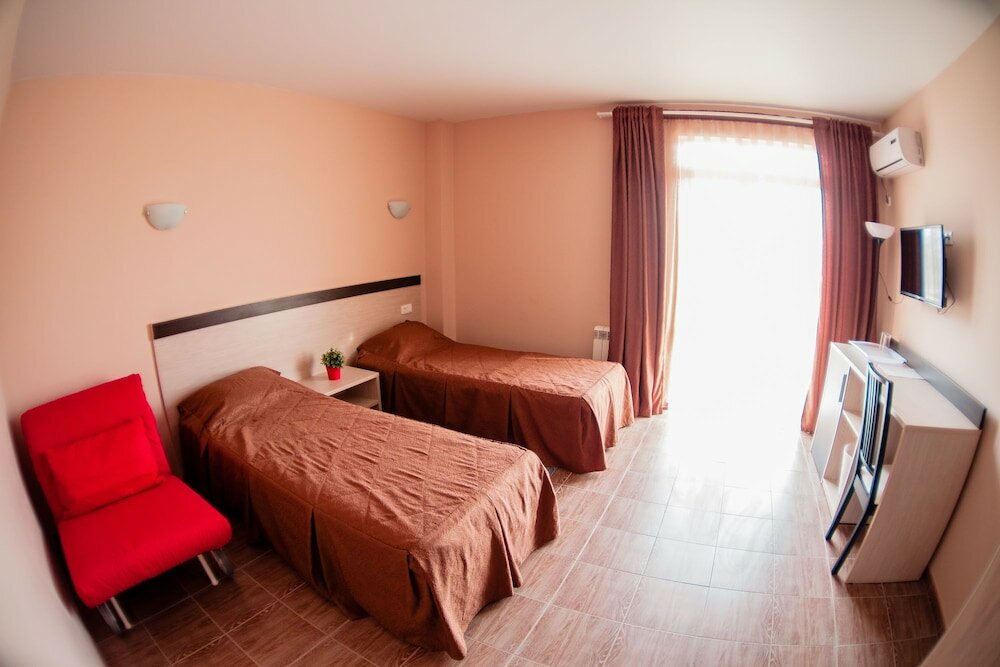 Фото Бусолей