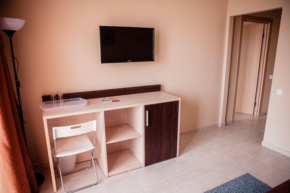 Фото Бусолей