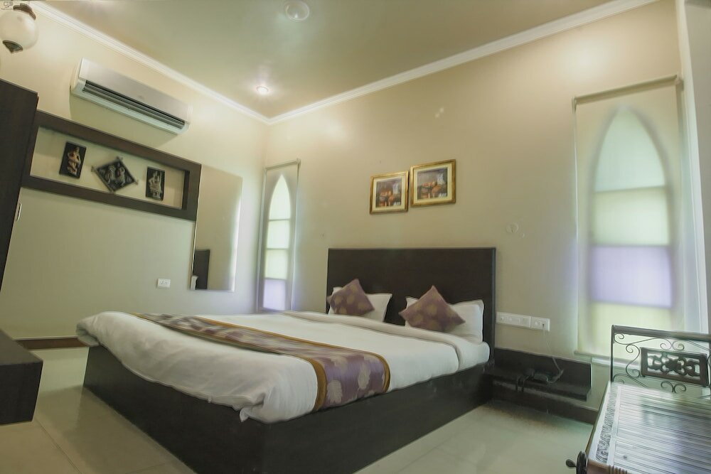Фото Hotel Dev Villas