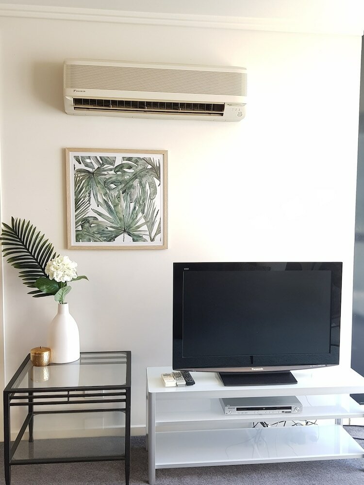 Фото ReadySet Apartments at Sentinel