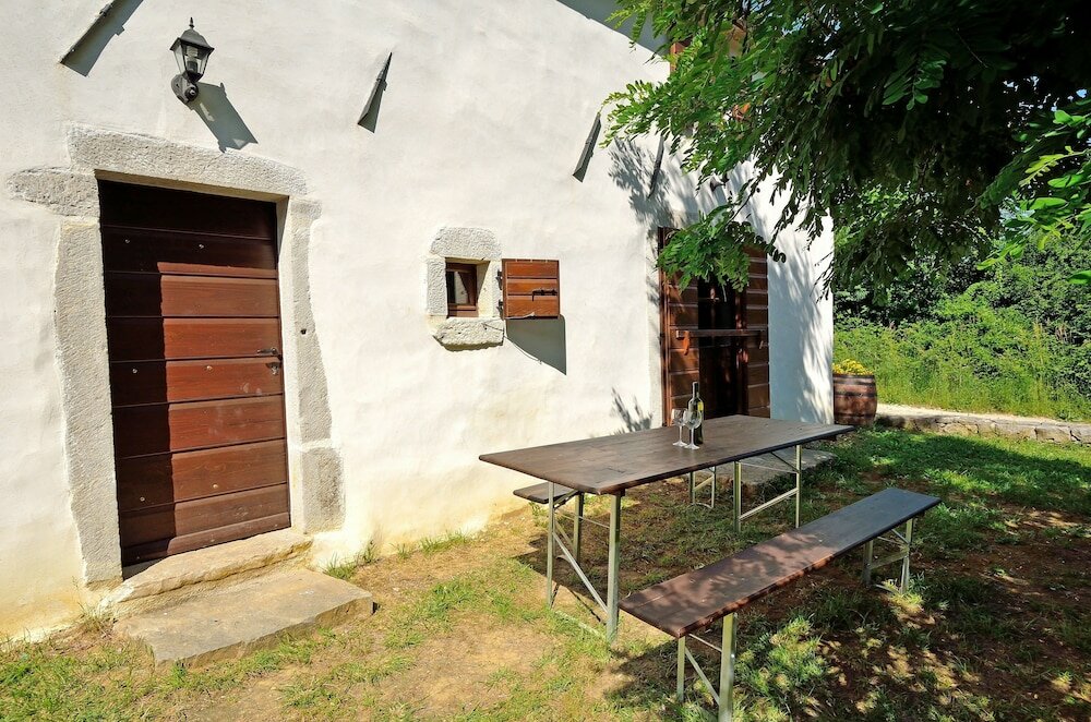 Фото Traditional Stone House