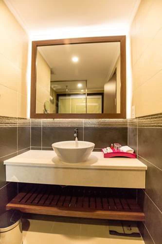 Фото Becamex Hotel New City