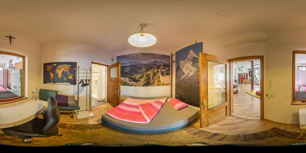 Фото Carli's Base Camp