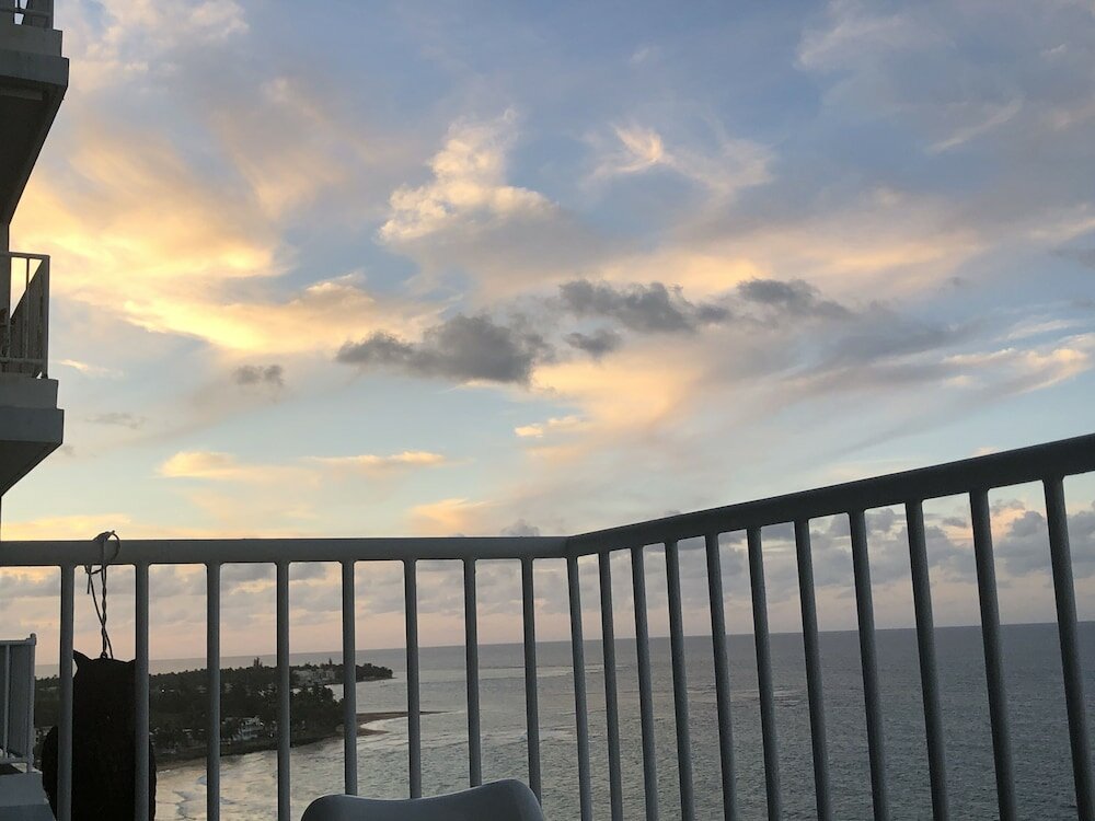 Фото Ocean View Gorgeous 1 Bedroom Apt