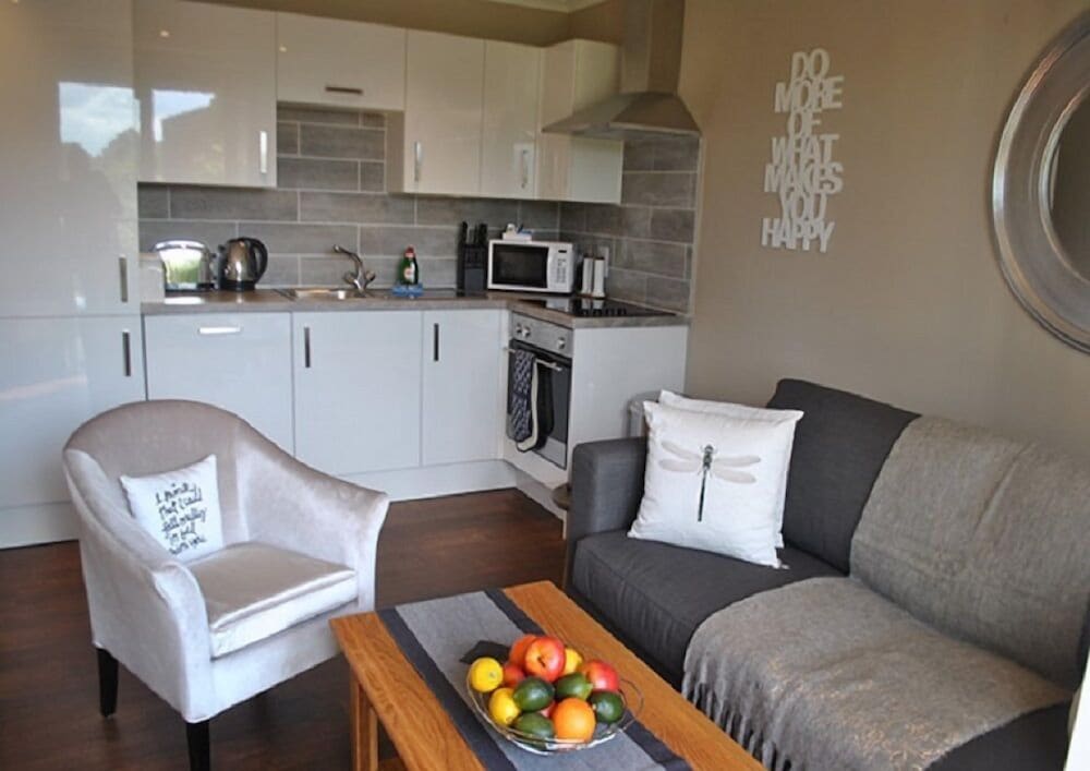 Фото Lord Raglan House