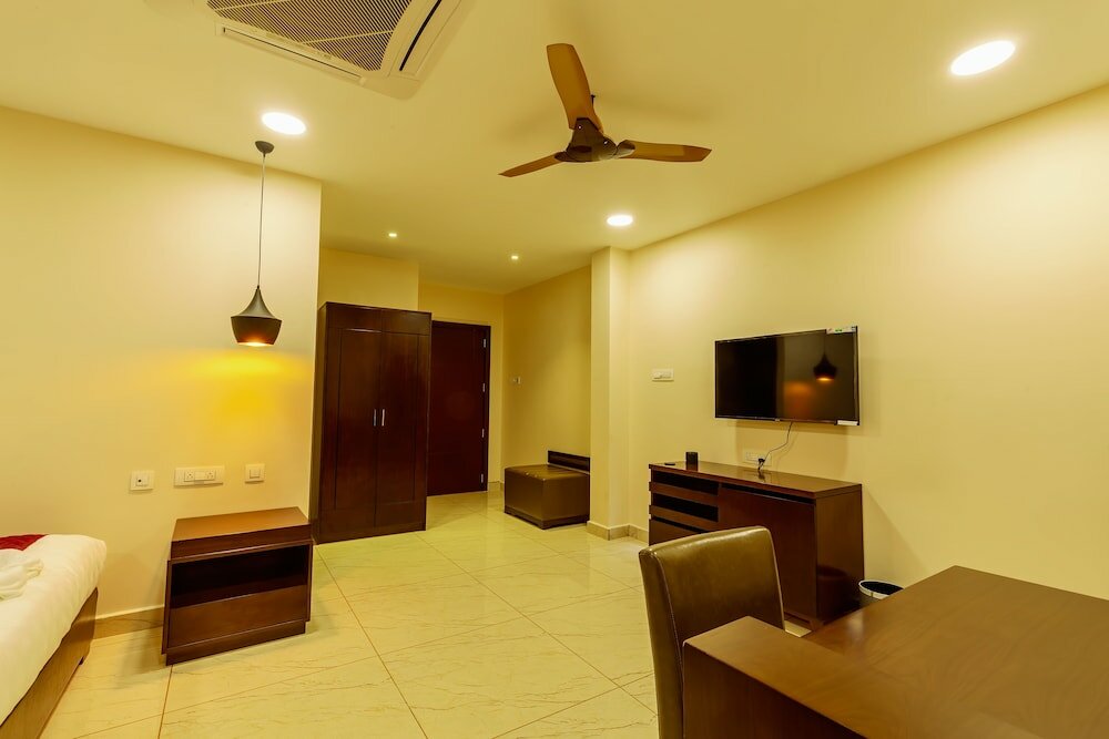 Фото Hotel Akshay Grand