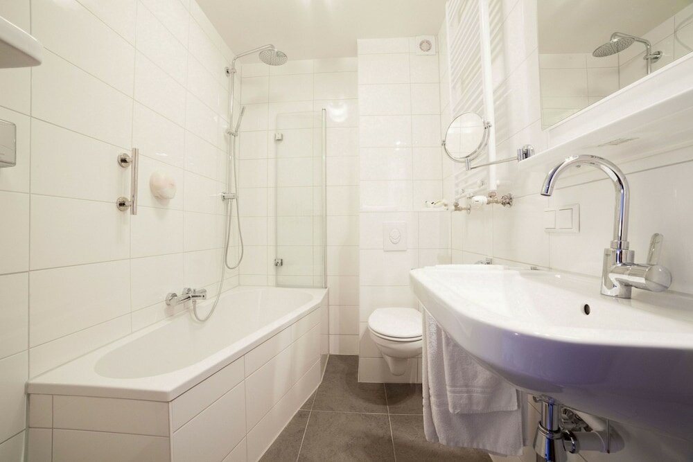 Фото Hotel Dordrecht