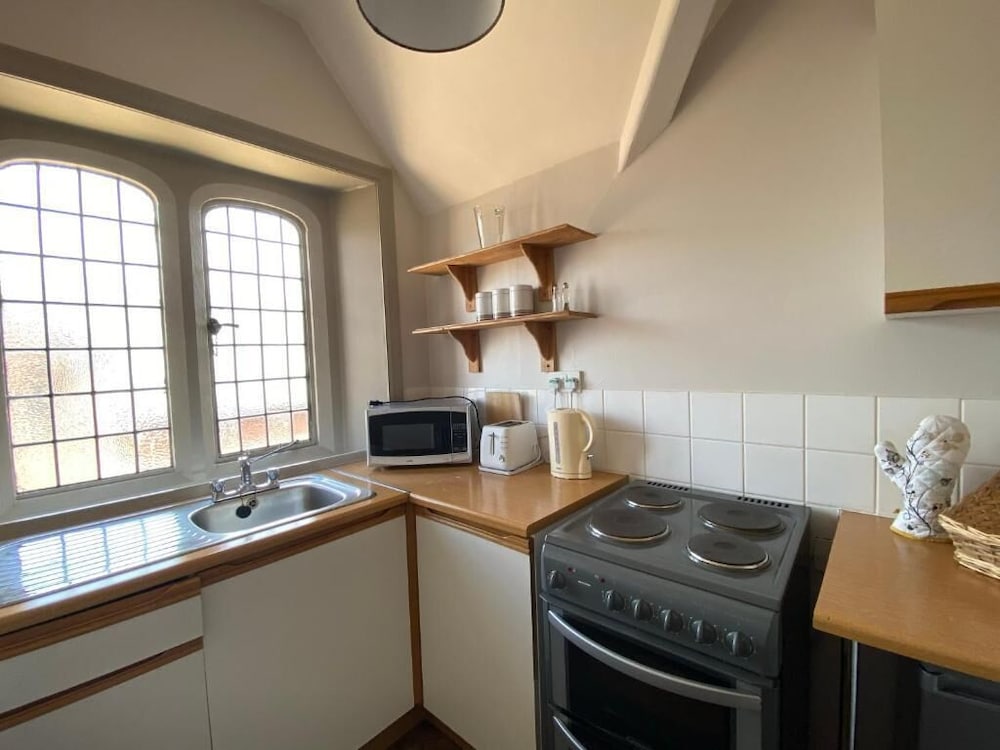 Фото Thornton Manor Estates