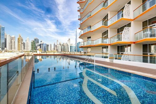 Гостиница Unlock Waters Edge в Дубае