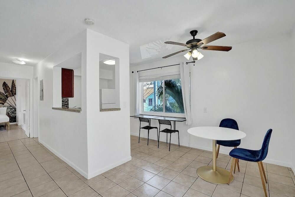 Фото Dania Beach Christmas Getaway Museums Pool