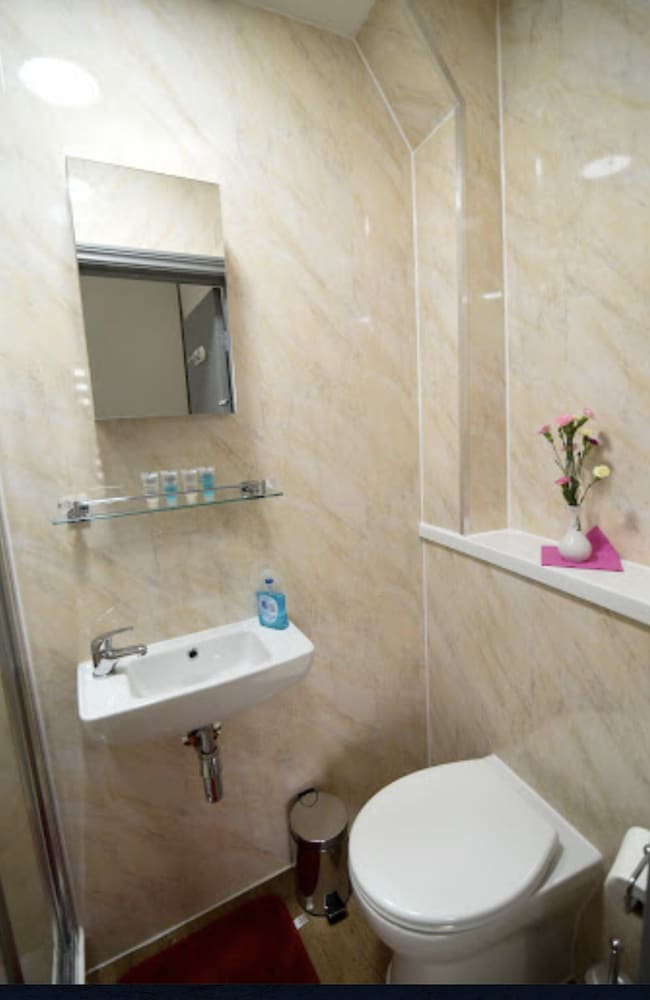 Фото London Suites