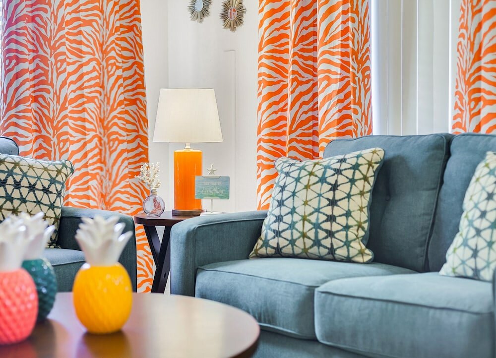 Фото 4br Luxury home, Themed rooms -10 Minutes to Disney