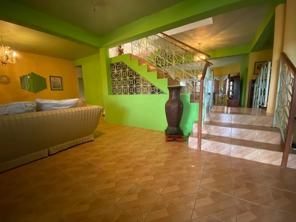 Фото Lord Royale