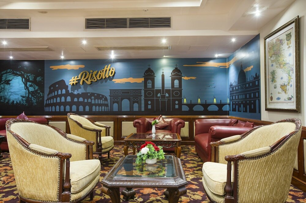 Фото Hotel Sarina
