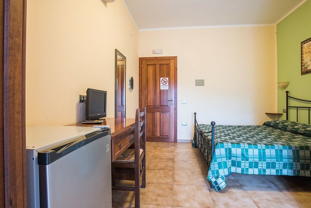 Фото Tanit Hotel Ristorante Museo