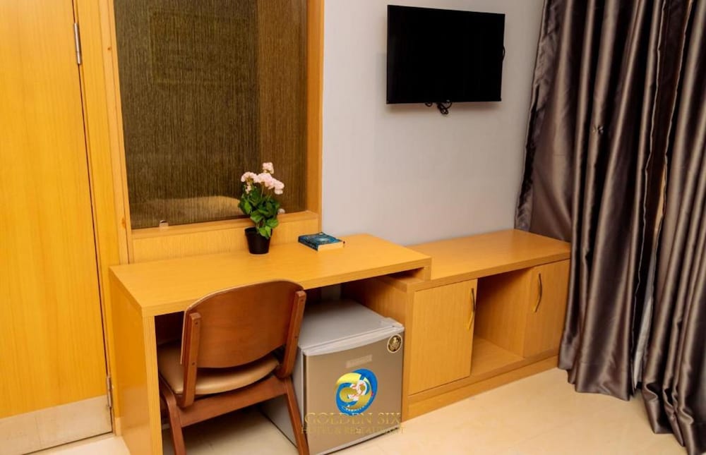 Фото Golden Six Hotel & Restaurant