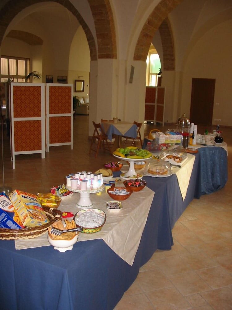 Фото Hotel Colibrì