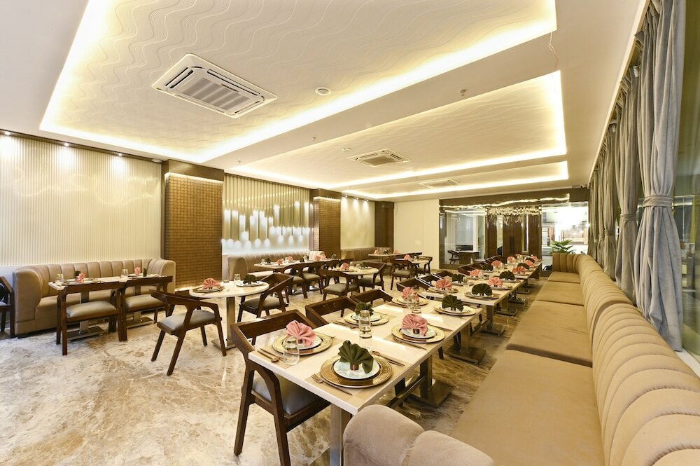 Фото Avalon Palms Agra