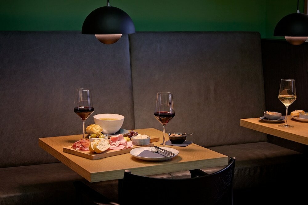 Фото Wedina Serviced Apartments