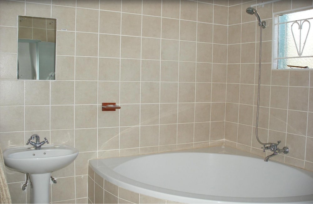 Фото Gloria's Bed and Breakfast