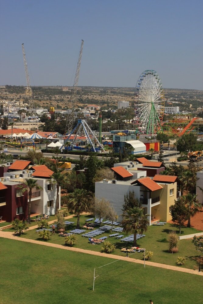 Фото Panthea Holiday Village Water Park Resort