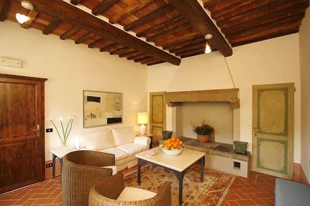 Фото Relais San Pietro in Polvano