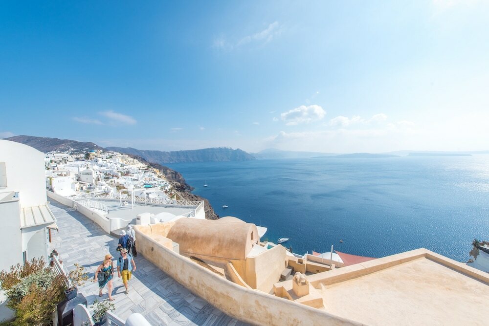 Фото Отель Santorini Secret Suites & Spa
