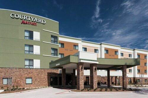 Гостиница Courtyard by Marriott Houston North/Shenandoah