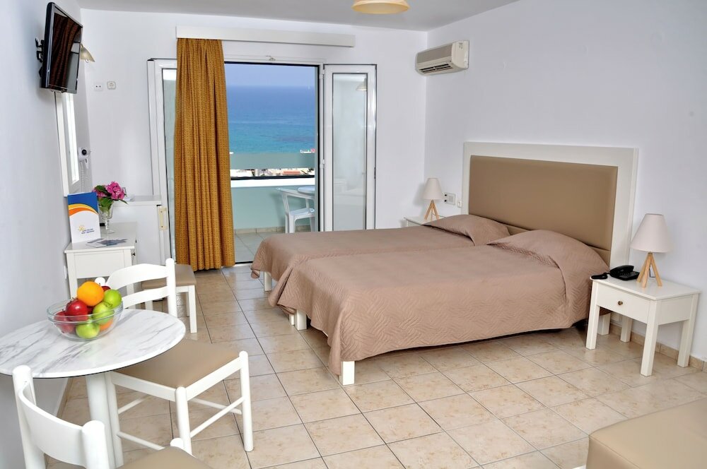 Фото Koni Village Hotel