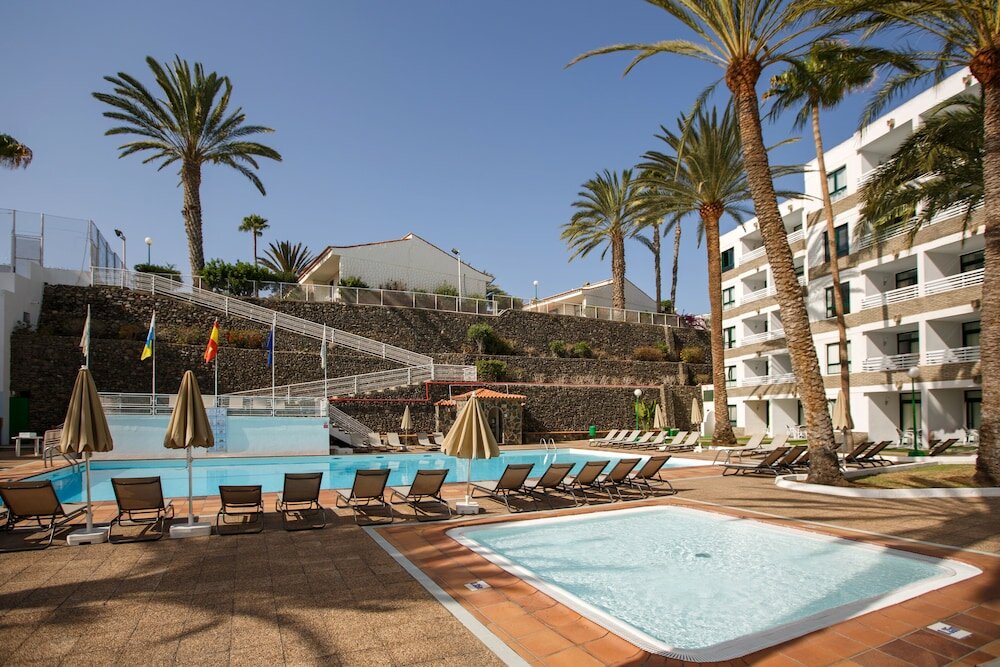 Фото Apartamentos Walhalla