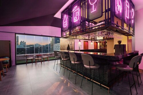 Гостиница Moxy Seoul Insadong в Сеуле