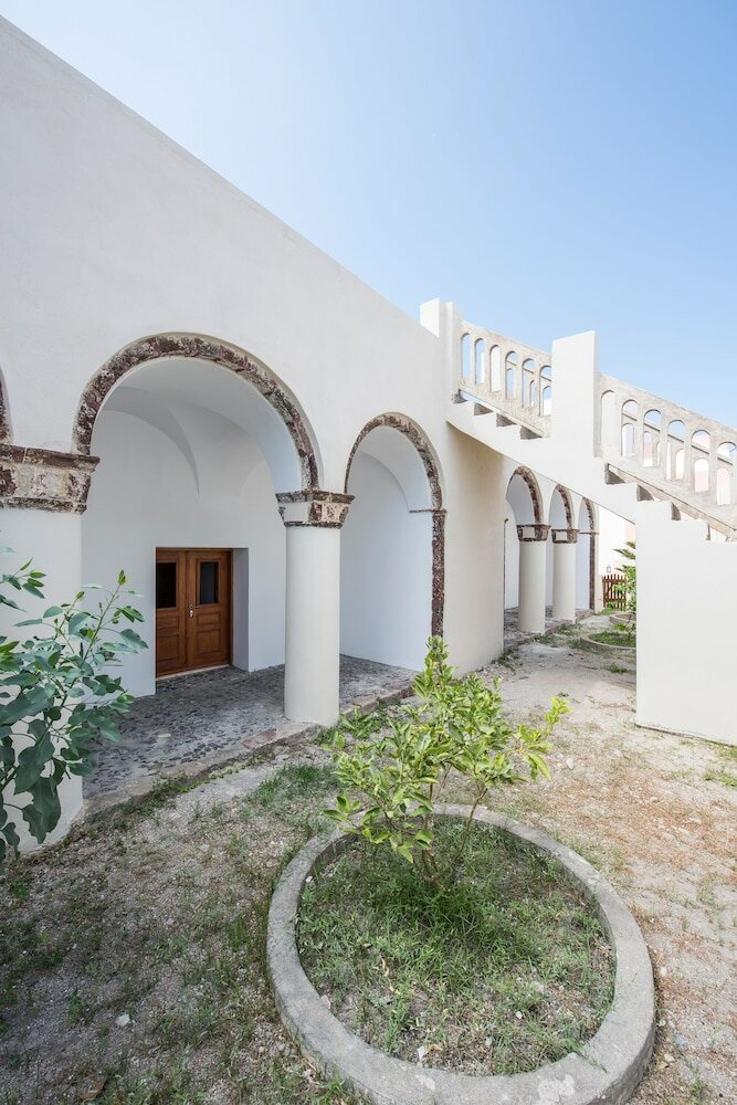 Фото Aenaon Estate 1896 by K&k