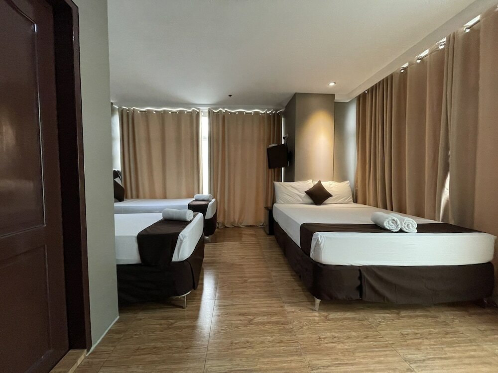 Фото Cebu Capitol Central Hotel & Suites powered by Cocotel