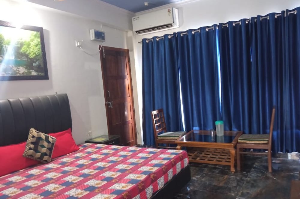 Фото Hotel Sheetal Tower