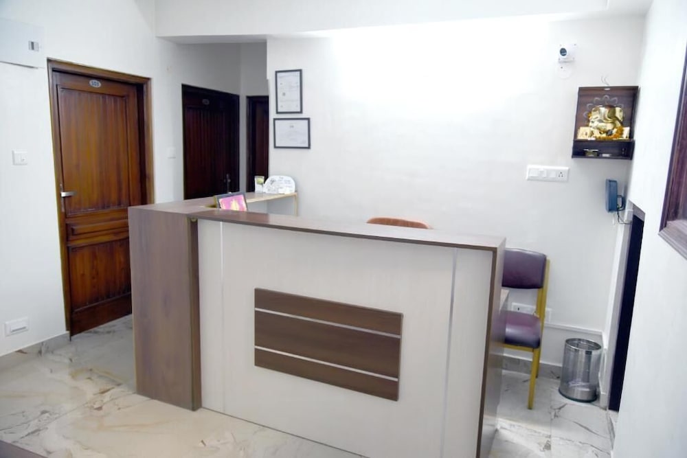 Фото Hotel Uphar