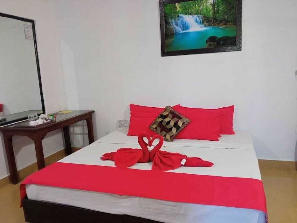 Фото Hotel Sheetal Tower