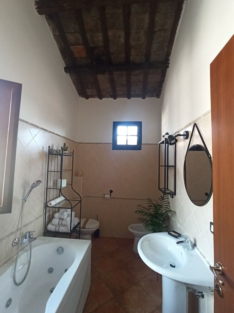 Фото L' Angelo pellegrino