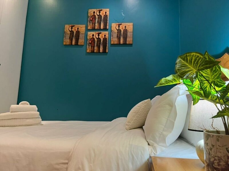 Гостиница Canary Guest House в Претории