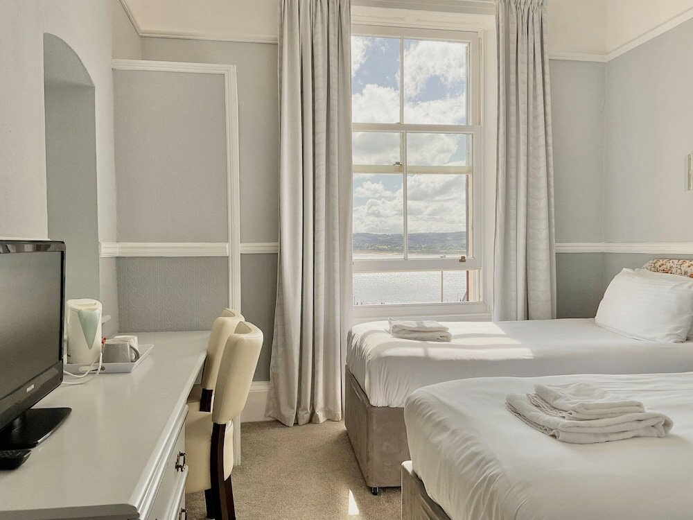 Фото Ashton Court Hotel