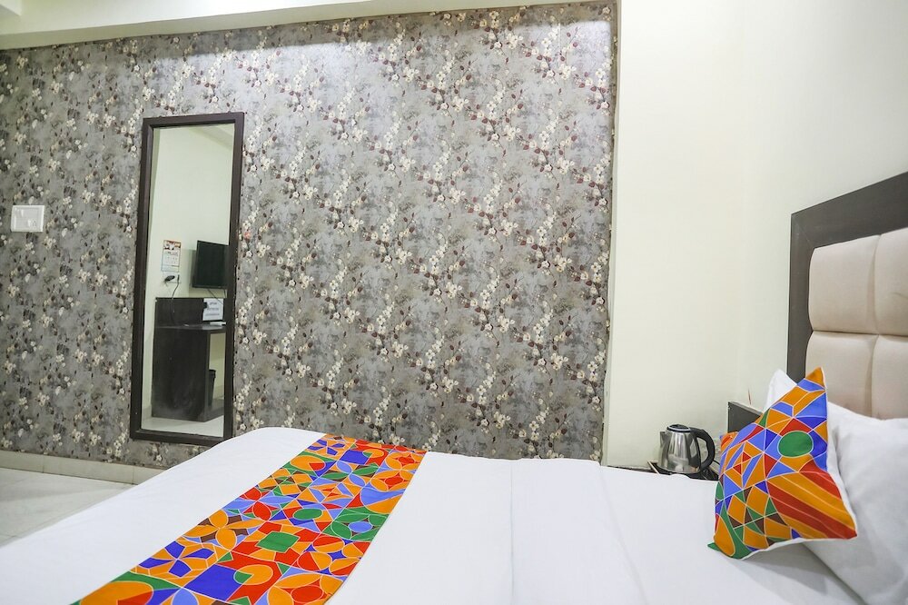 Фото Fabhotel Heritage Villa