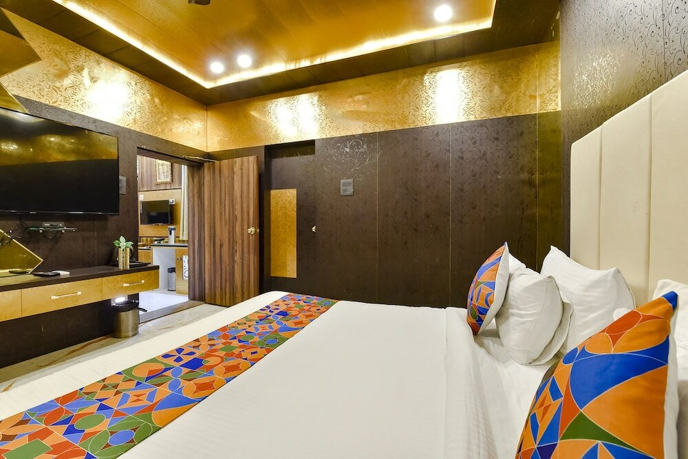 Фото Fabhotel Prime Royal Park