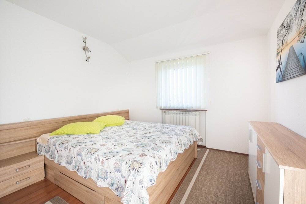 Фото Olive & Lavender villa with pool