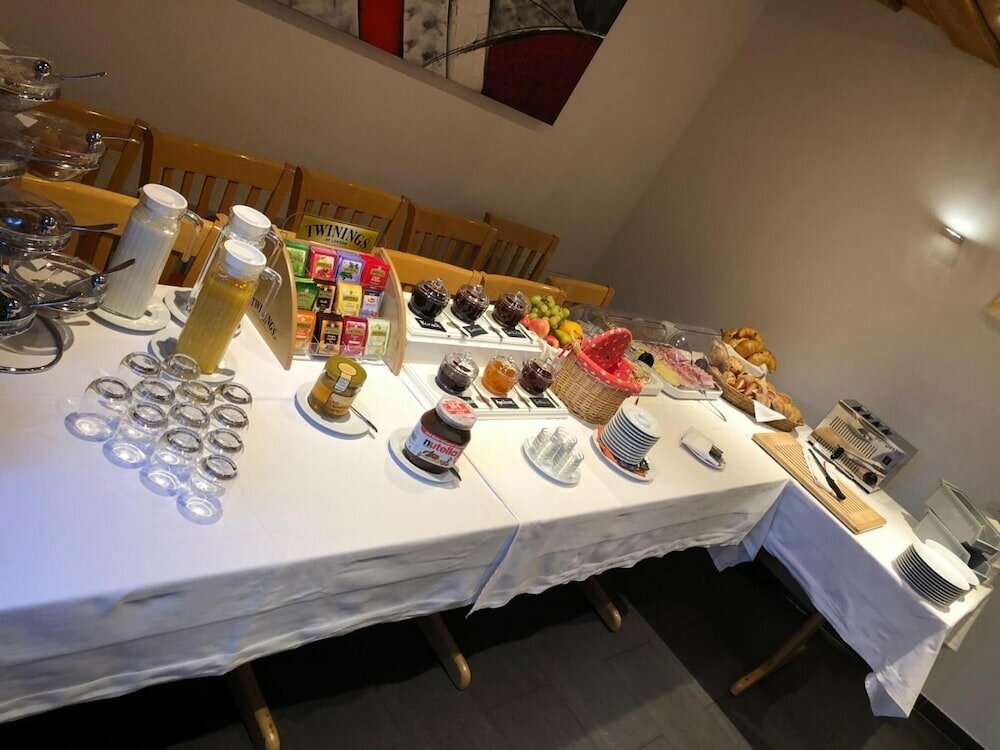 Фото Hotel Ladina