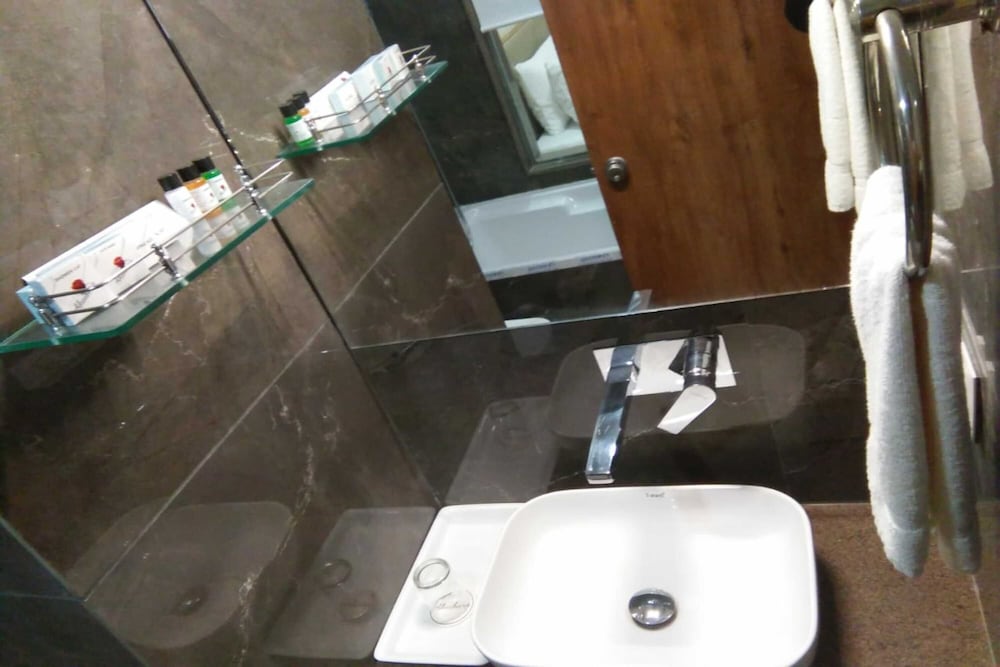 Фото Hotel Akaibara