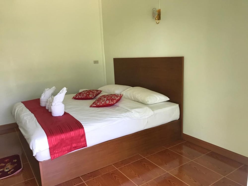 Фото Pru Valley Thaley Tai Resort