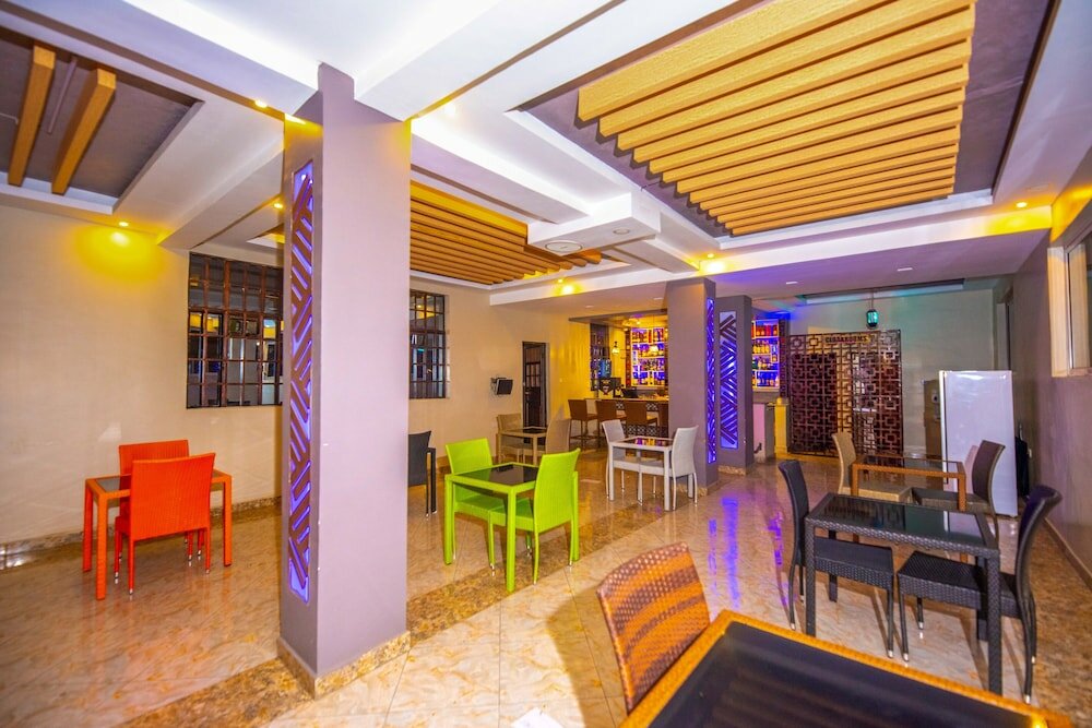 Фото Kings Premier Inn