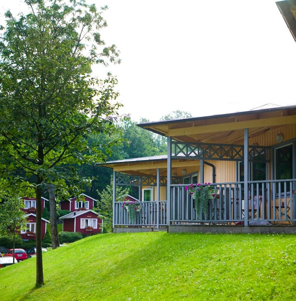 Фото Lisebergsbyn Stugor