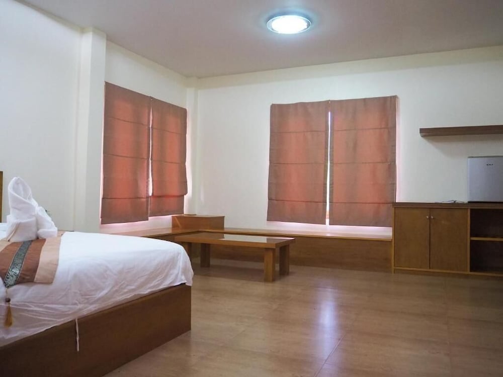 Фото Pru Valley Thaley Tai Resort