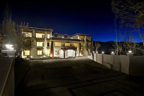 Гостиница Hotel Sia Residency в Лехе